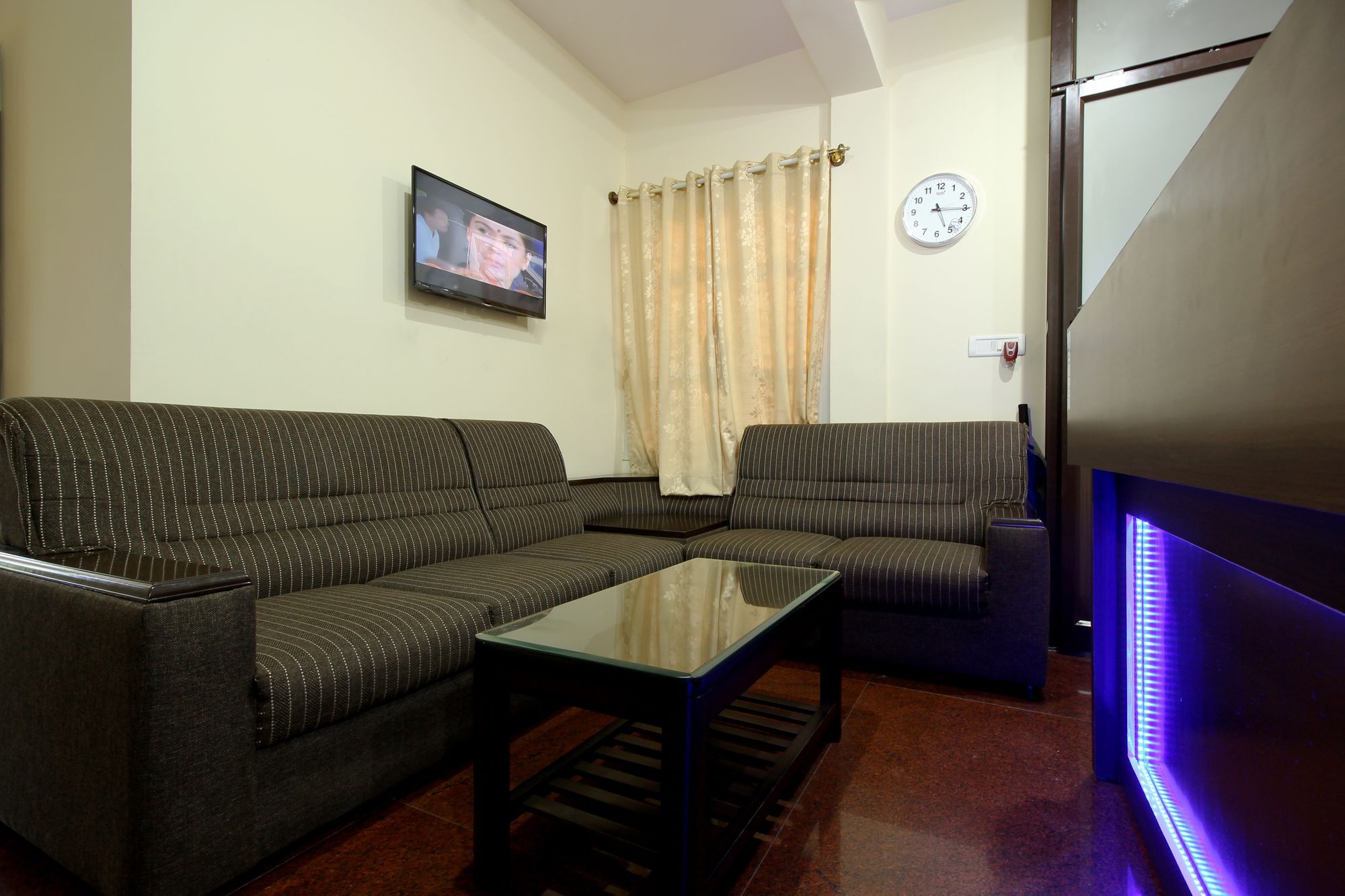 The Banjaara Suites Bangalore Exterior photo